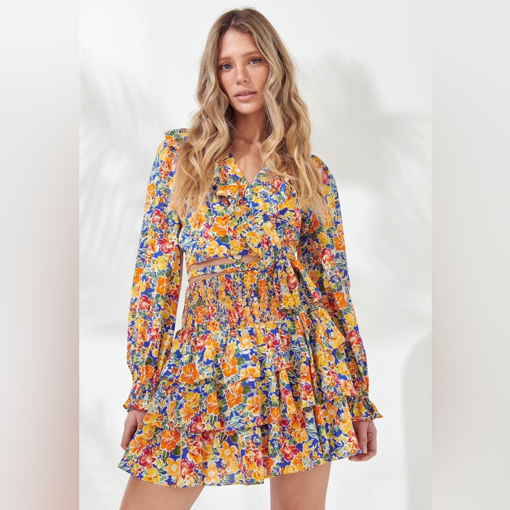Anthropologie Endless Rose Floral Ruffled Wrap Crop Top Size Large